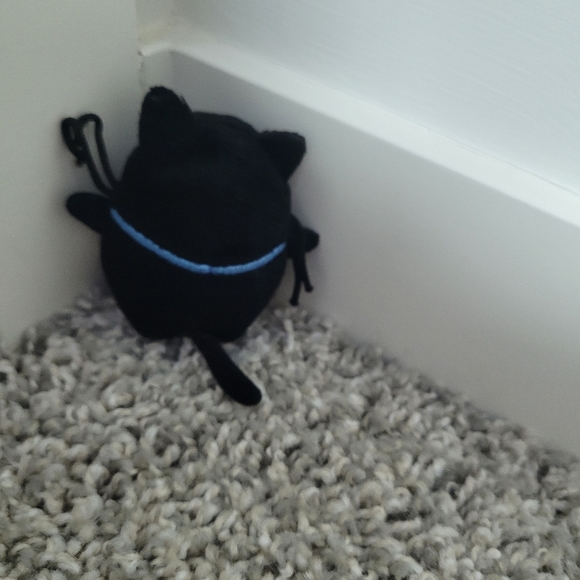 4 for 15 tiny hello kitty plush - Picture 2 of 2